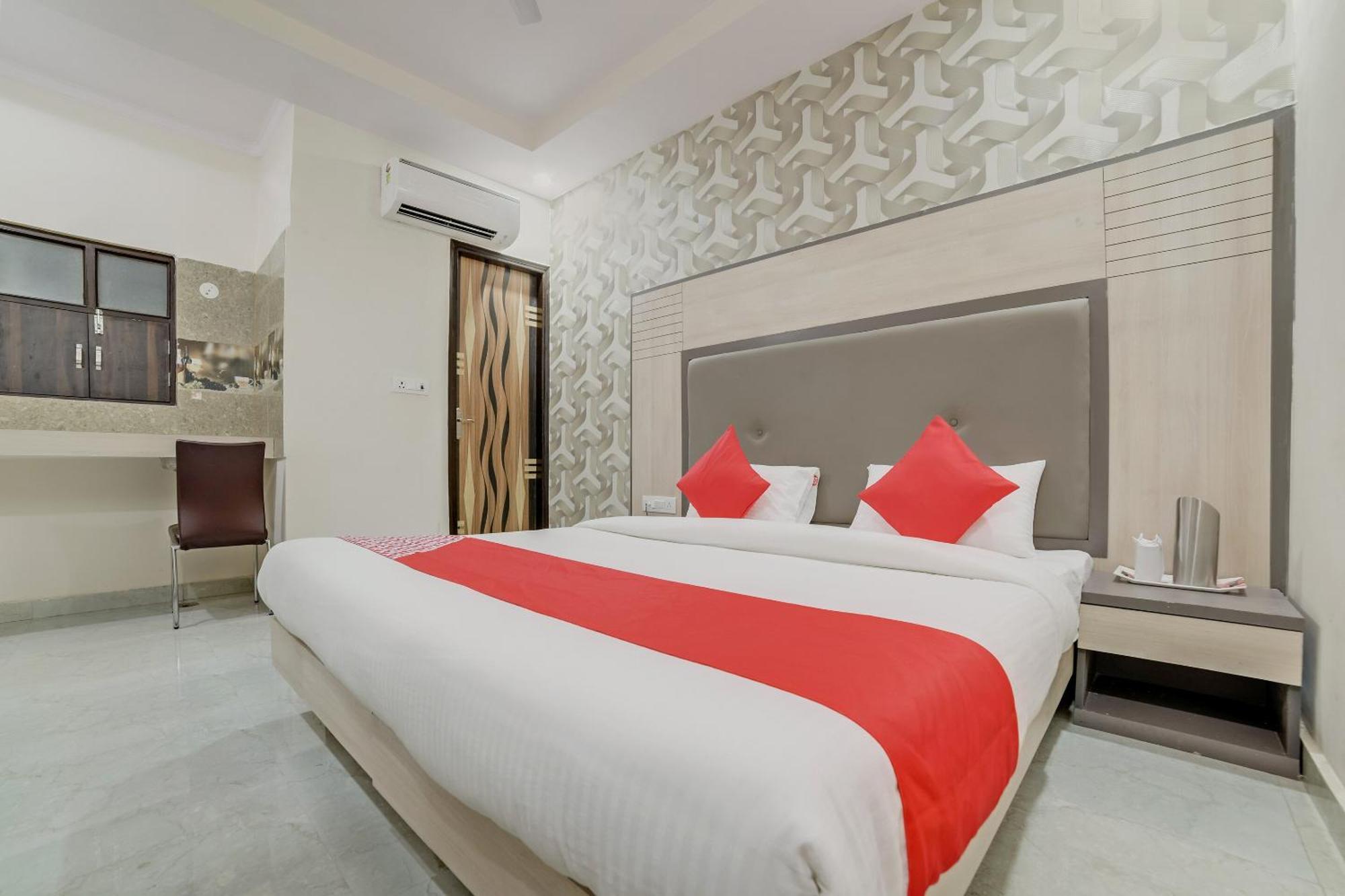 The Hostel Yard Noida Exterior photo